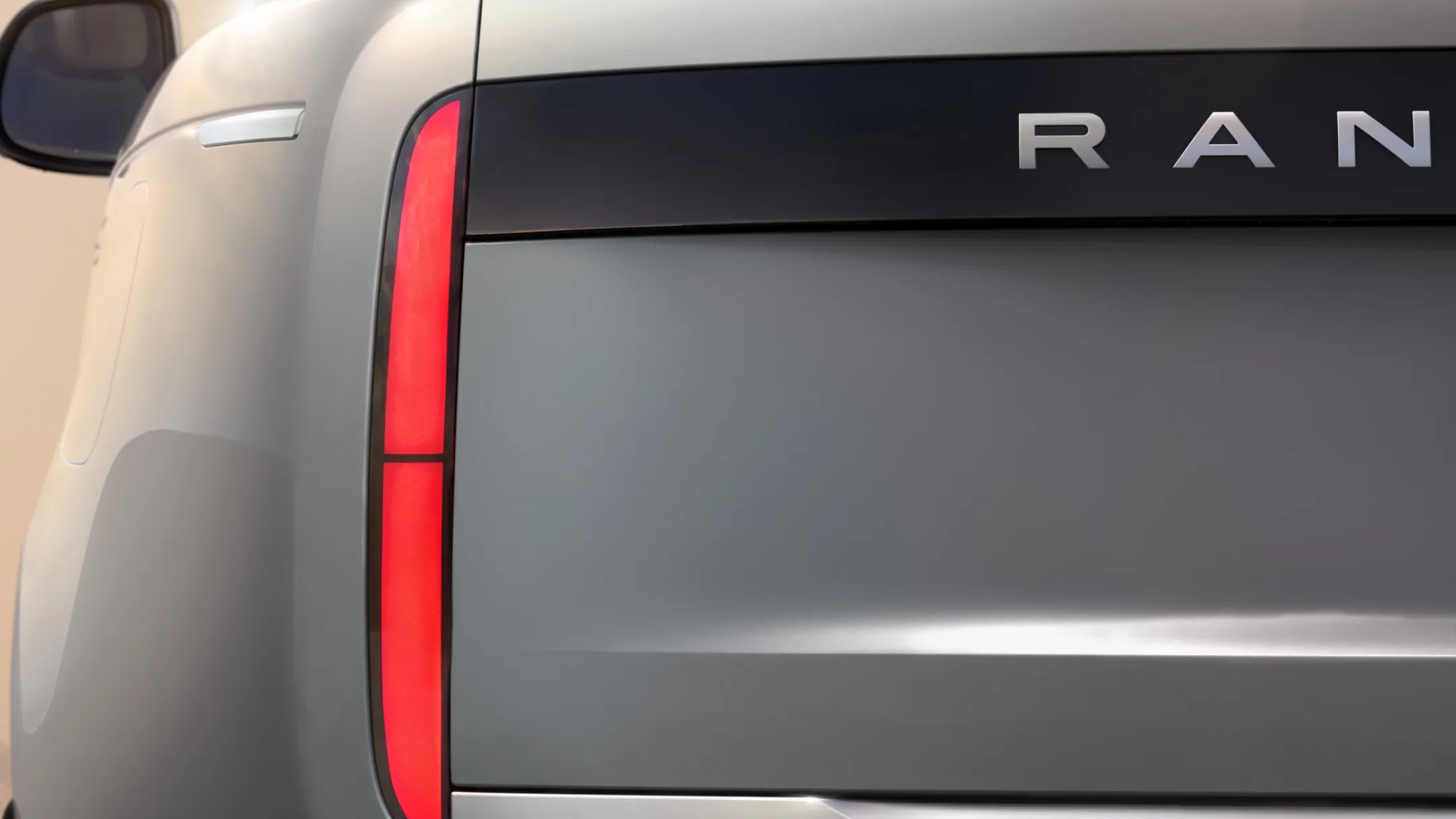 Land Rover offre un premier aperçu de son Ranger Rover électrique